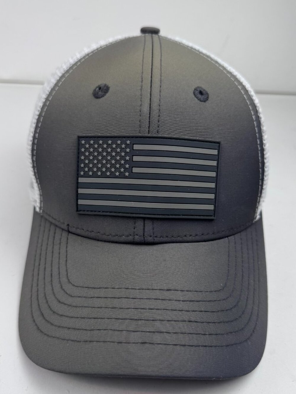 USA Flag Patch Trucker Hat Gray White Mesh Snapback Cap Sweatband Staining Flaw